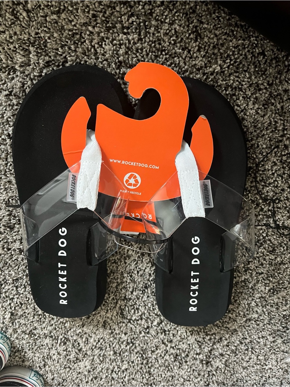 Rocket Dog flip flops. #10